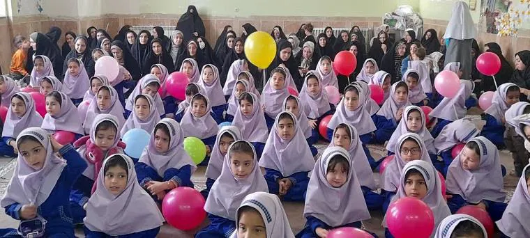 برگزاری آیین افتتاحیه پویش ملی سلامت دهان و دندان دانش آموزان ابتدایی در شهرستان چاراویماق
